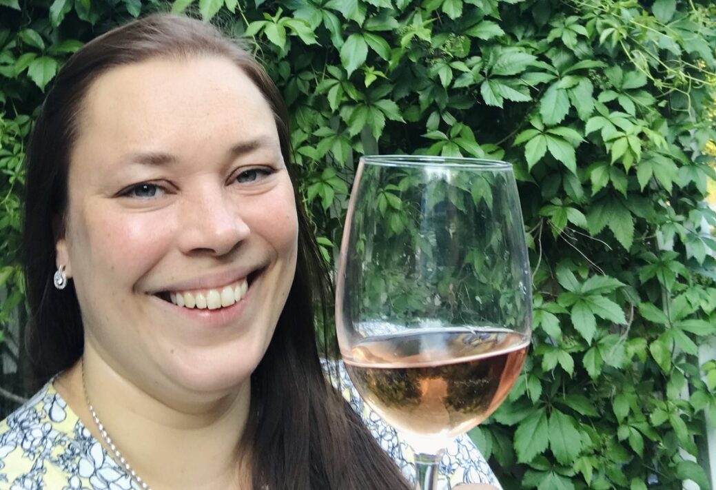 Viiniasiantuntija Anniina Schreiner